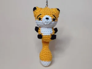 Gehäkelter Fuchs "Finn" als Schlüsselanhänger | Taschenanhänger | Amigurumi Tier | Handarbeit | Geschenk | Glücksbringer
