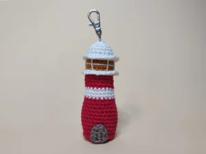 Gehäkelter Leuchtturm Taschenanhänger, Schlüsselanhänger gehäkelt maritim, handmade, Amigurumi